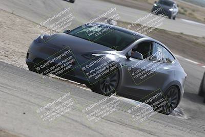 media/Oct-19-2025-Speed Ventures (Sun) [[a6e7fe67be]]/TC B/Session 3 (Off Ramp)/